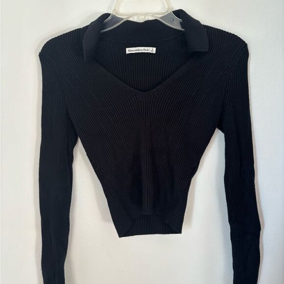 Abercrombie black rib v neck collared sweater size small - Picture 5 of 9